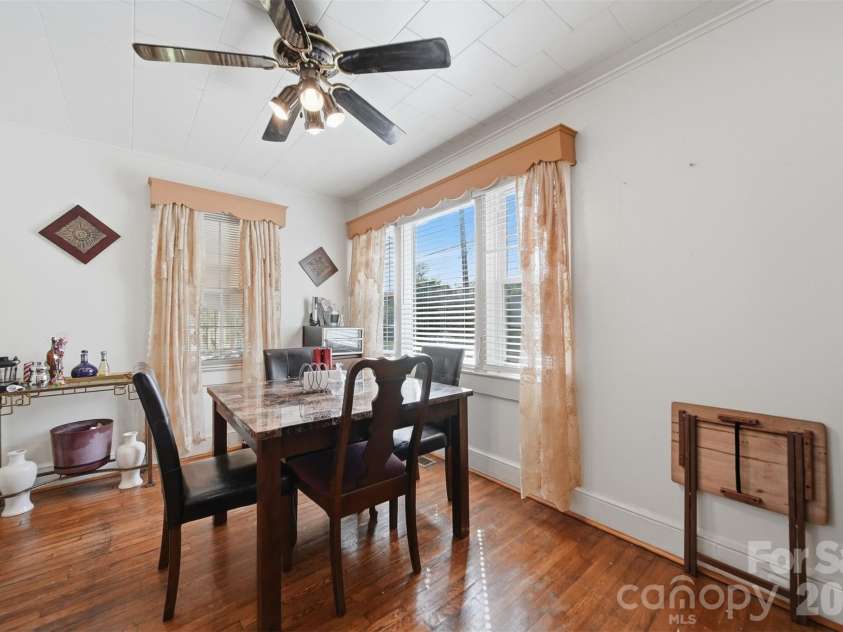 421 Finley Avenue, Lenoir, NC 28645.  MLS# CAR4406579, YatesRealty ID 39730. 