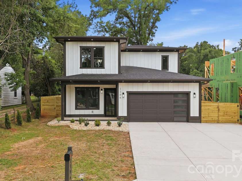 1106 Brookhurst Drive, Charlotte, NC 28205.  MLS# CAR4399535, YatesRealty ID 39732. 