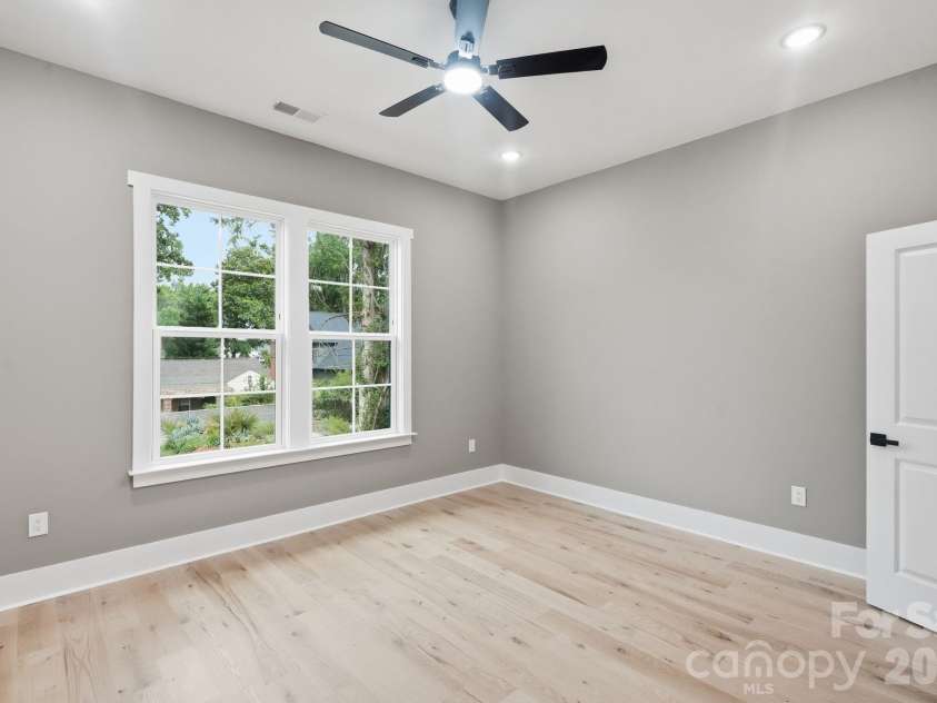 1106 Brookhurst Drive, Charlotte, NC 28205.  MLS# CAR4399535, YatesRealty ID 39732. Bedroom #4