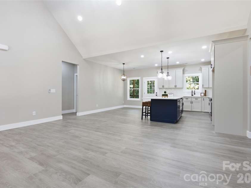1851 Oleander Drive, Conover, NC 28613.  MLS# CAR4406887, YatesRealty ID 39734. 