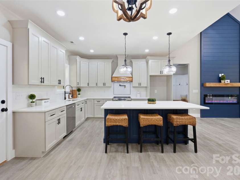 1851 Oleander Drive, Conover, NC 28613.  MLS# CAR4406887, YatesRealty ID 39734. Kitchen with Large Island
