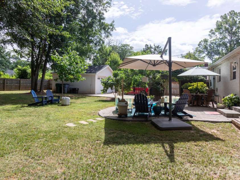 4031 Langhorne Avenue, Charlotte, NC 28205.  MLS# CAR4407418, YatesRealty ID 39736. Back yard oasis