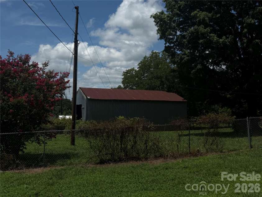 6201 Sapp Road, Rockwell, NC 28138.  MLS# CAR4407013, YatesRealty ID 39737. 