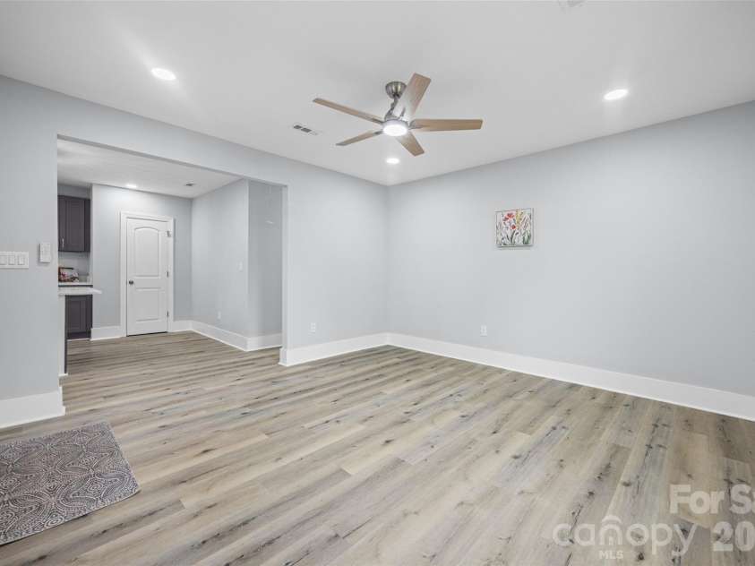 712 Henry Avenue, Gastonia, NC 28052.  MLS# CAR4407404, YatesRealty ID 39738. 