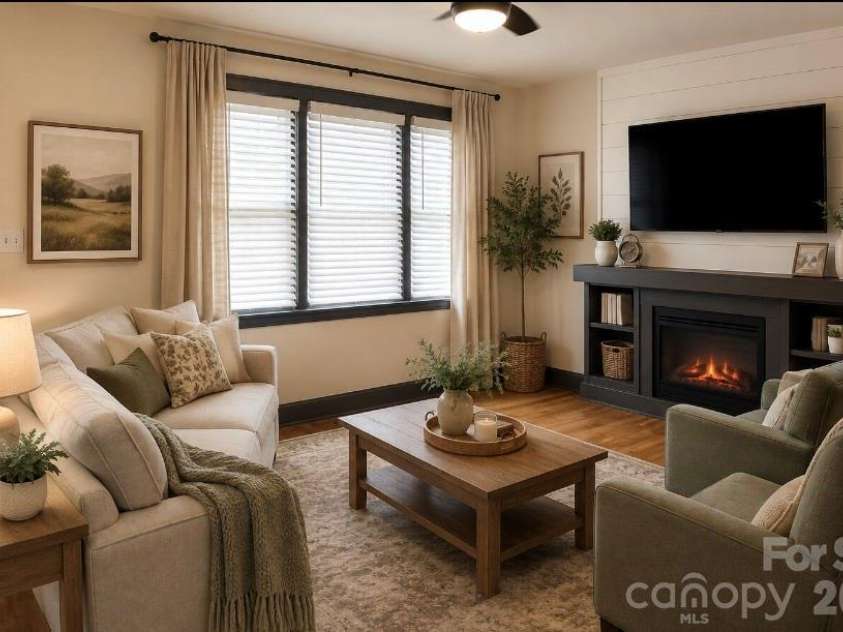 3413 1st Avenue Circle, Hickory, NC 28601.  MLS# CAR4406129, YatesRealty ID 39739. Living Room (virtually staged for visualization only)