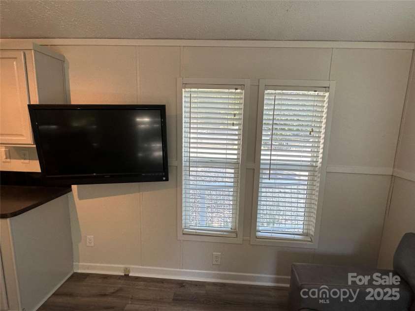 114 Meadowview Circle, New London, NC 28127.  MLS# CAR4284705, YatesRealty ID 3974. 