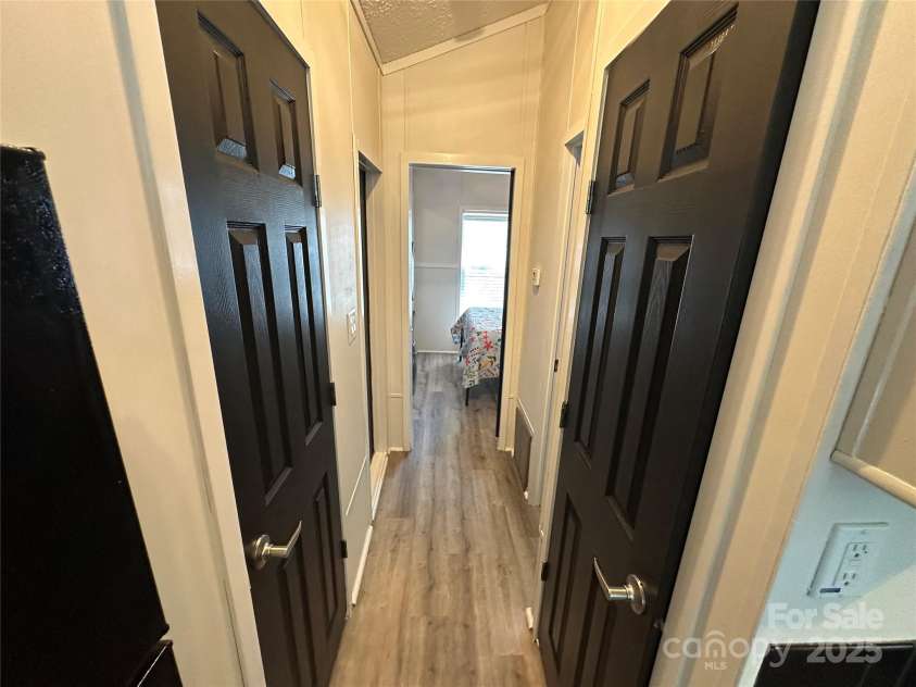 114 Meadowview Circle, New London, NC 28127.  MLS# CAR4284705, YatesRealty ID 3974. 