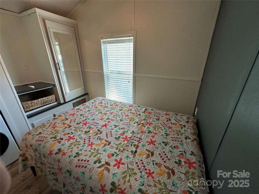 114 Meadowview Circle, New London, NC 28127.  MLS# CAR4284705, YatesRealty ID 3974. 