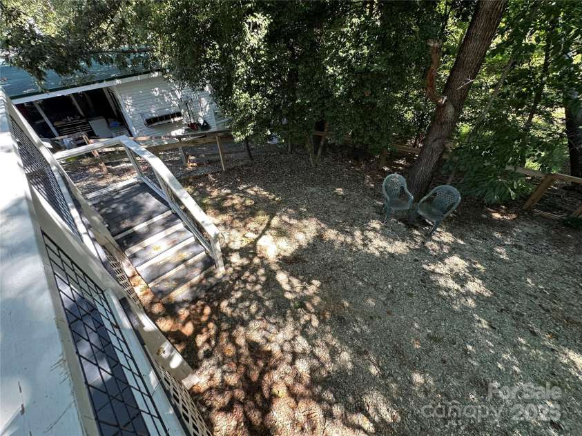 114 Meadowview Circle, New London, NC 28127.  MLS# CAR4284705, YatesRealty ID 3974. 