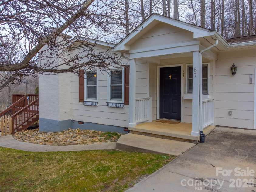 57 Melody Lane, Maggie Valley, NC 28751.  MLS# CAR4357455, YatesRealty ID 3974. 