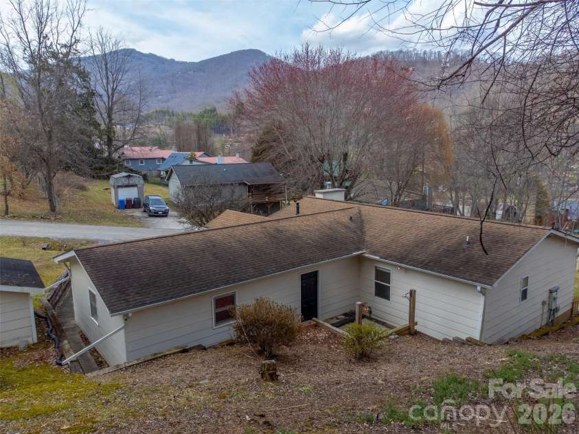 57 Melody Lane, Maggie Valley, NC 28751.  MLS# CAR4357455, YatesRealty ID 3974. 