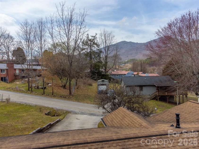57 Melody Lane, Maggie Valley, NC 28751.  MLS# CAR4357455, YatesRealty ID 3974. 
