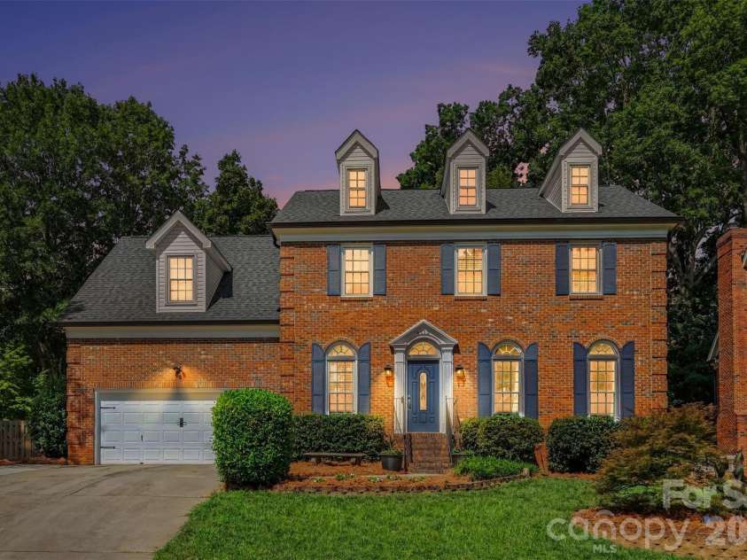 4112 Deerfield Drive, Concord, NC 28027.  MLS# CAR4406358, YatesRealty ID 39741. 