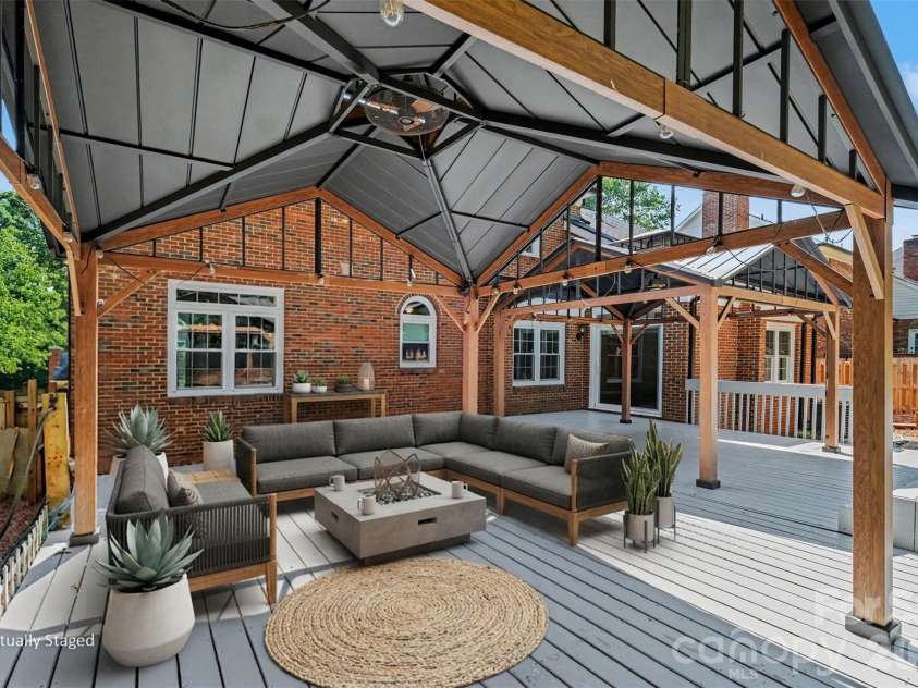4112 Deerfield Drive, Concord, NC 28027.  MLS# CAR4406358, YatesRealty ID 39741. 