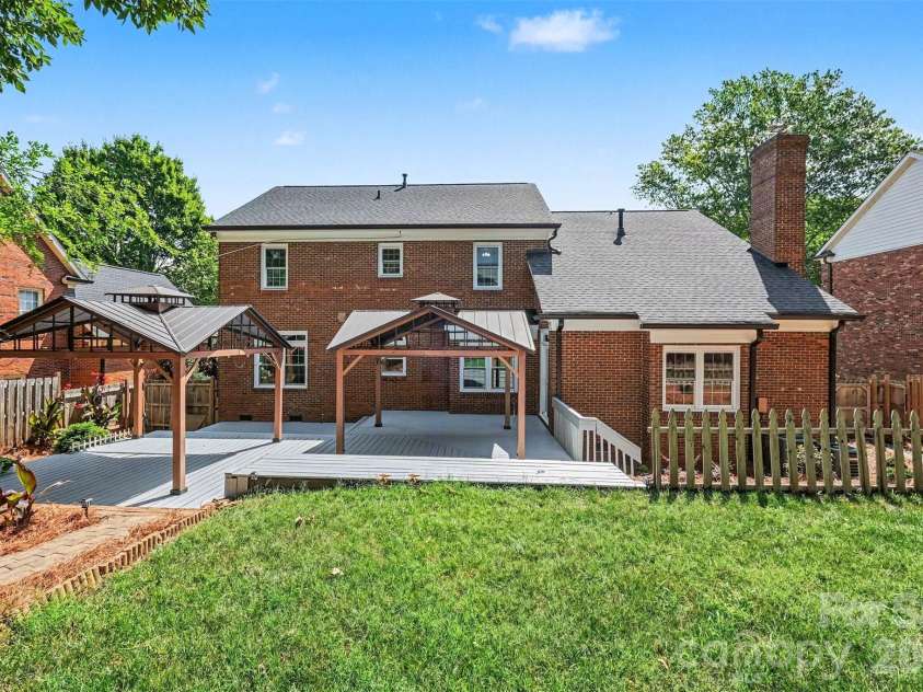 4112 Deerfield Drive, Concord, NC 28027.  MLS# CAR4406358, YatesRealty ID 39741. 