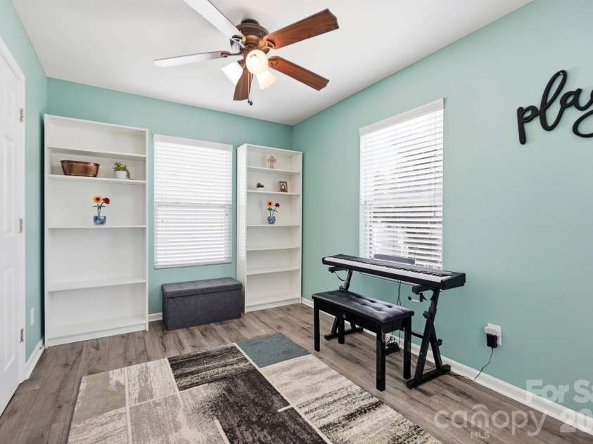 513 Sansberry Drive, York, SC 29745.  MLS# CAR4407150, YatesRealty ID 39742. 