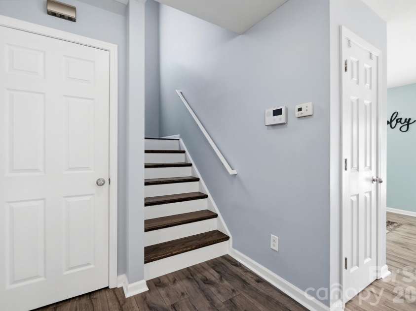 513 Sansberry Drive, York, SC 29745.  MLS# CAR4407150, YatesRealty ID 39742. 