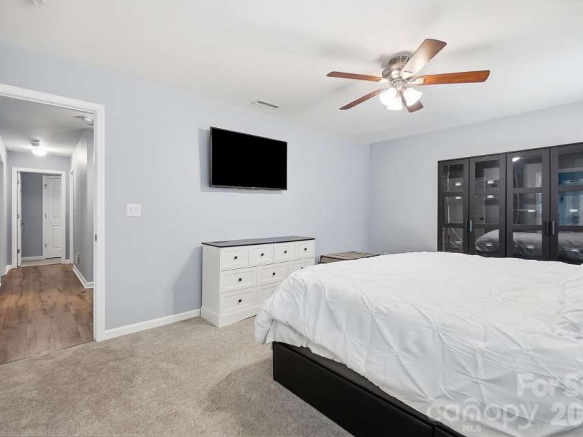 513 Sansberry Drive, York, SC 29745.  MLS# CAR4407150, YatesRealty ID 39742. 