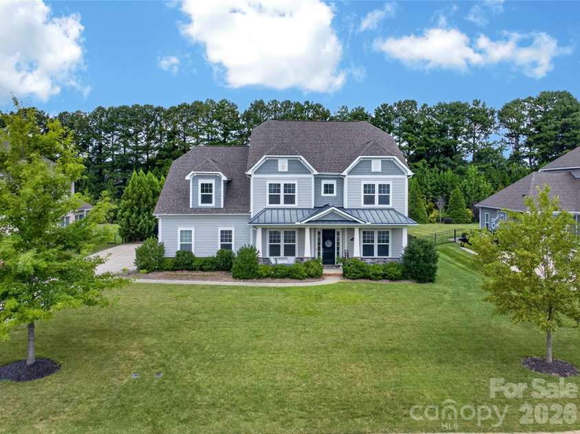 5110 Harwich Circle, Matthews, NC 28104.  MLS# CAR4406982, YatesRealty ID 39744. 