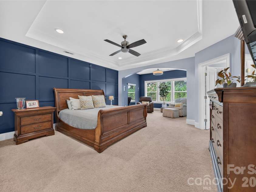 5110 Harwich Circle, Matthews, NC 28104.  MLS# CAR4406982, YatesRealty ID 39744. 