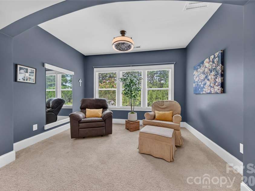 5110 Harwich Circle, Matthews, NC 28104.  MLS# CAR4406982, YatesRealty ID 39744. 