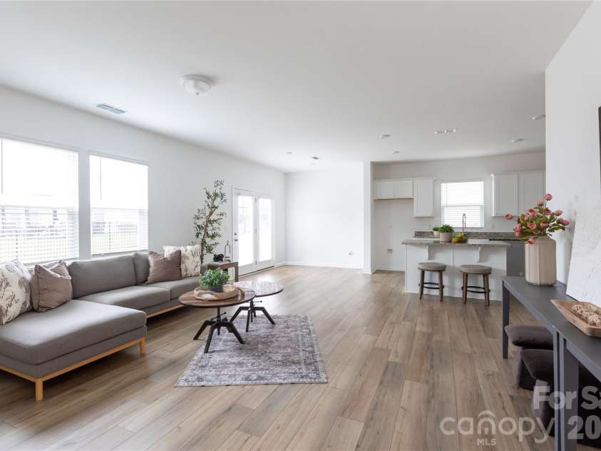 507 Good Hope Road, Concord, NC 28025.  MLS# CAR4407350, YatesRealty ID 39745. Large living area allows for ample seating.
