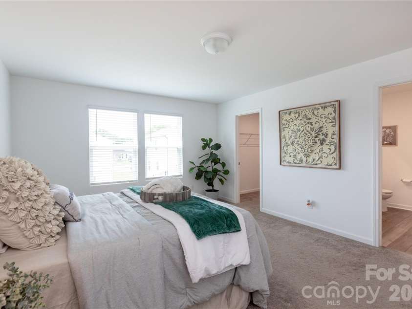 507 Good Hope Road, Concord, NC 28025.  MLS# CAR4407350, YatesRealty ID 39745. Primary Suite