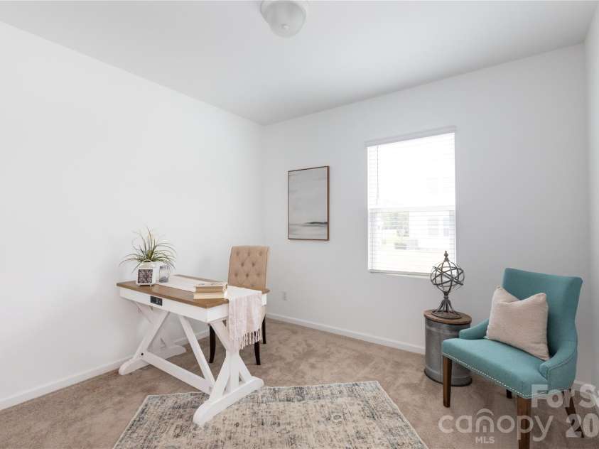 507 Good Hope Road, Concord, NC 28025.  MLS# CAR4407350, YatesRealty ID 39745. Right next to another full bath!