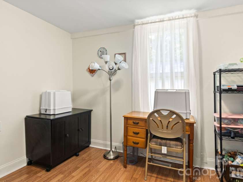 108 Richland Street, Clover, SC 29710.  MLS# CAR4407327, YatesRealty ID 39746. Flex room