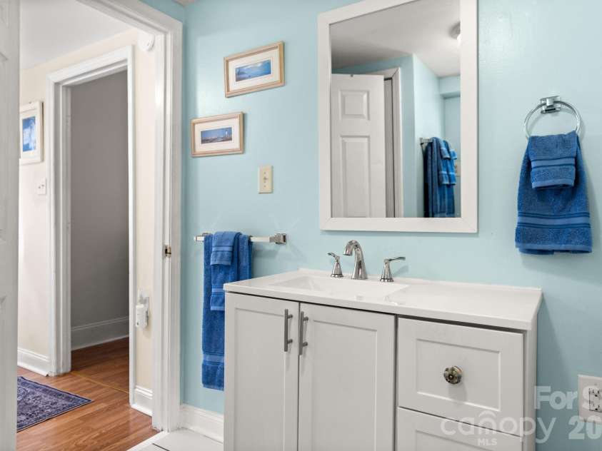 108 Richland Street, Clover, SC 29710.  MLS# CAR4407327, YatesRealty ID 39746. Full bath