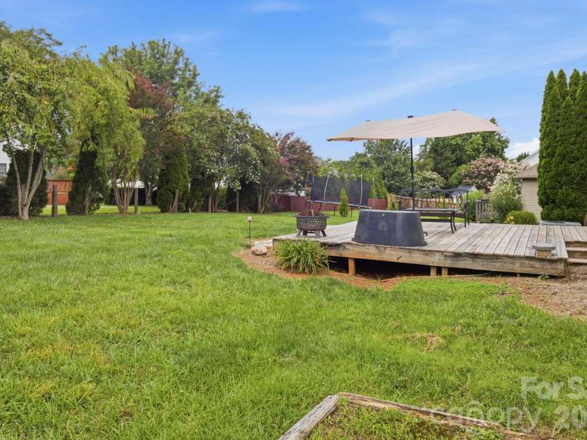 63 Frost Lane, Taylorsville, NC 28681.  MLS# CAR4407455, YatesRealty ID 39749. 