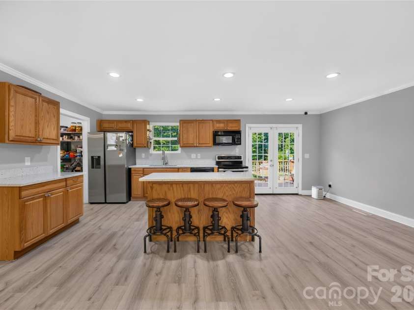 1029 Alexis High Shoals Road, Dallas, NC 28034.  MLS# CAR4407292, YatesRealty ID 39752. 