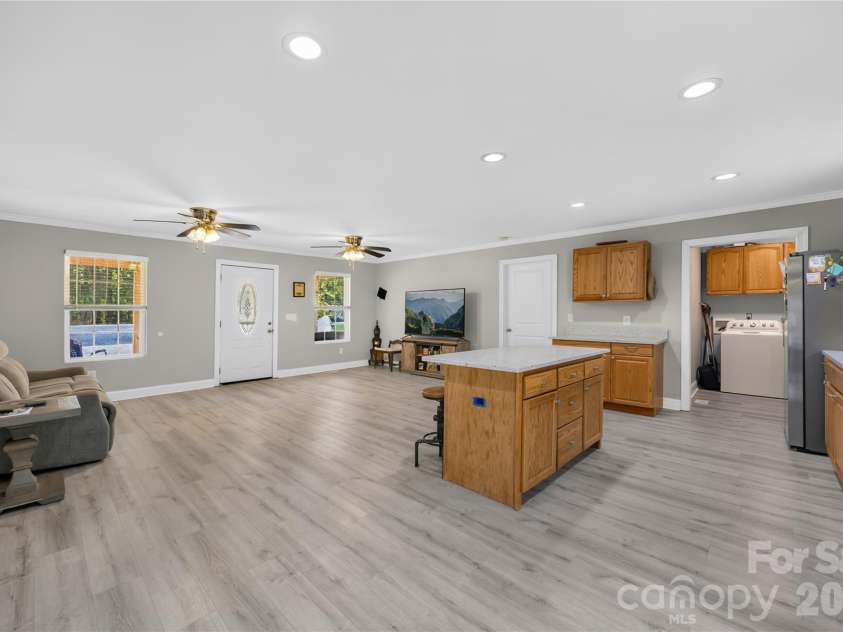 1029 Alexis High Shoals Road, Dallas, NC 28034.  MLS# CAR4407292, YatesRealty ID 39752. 