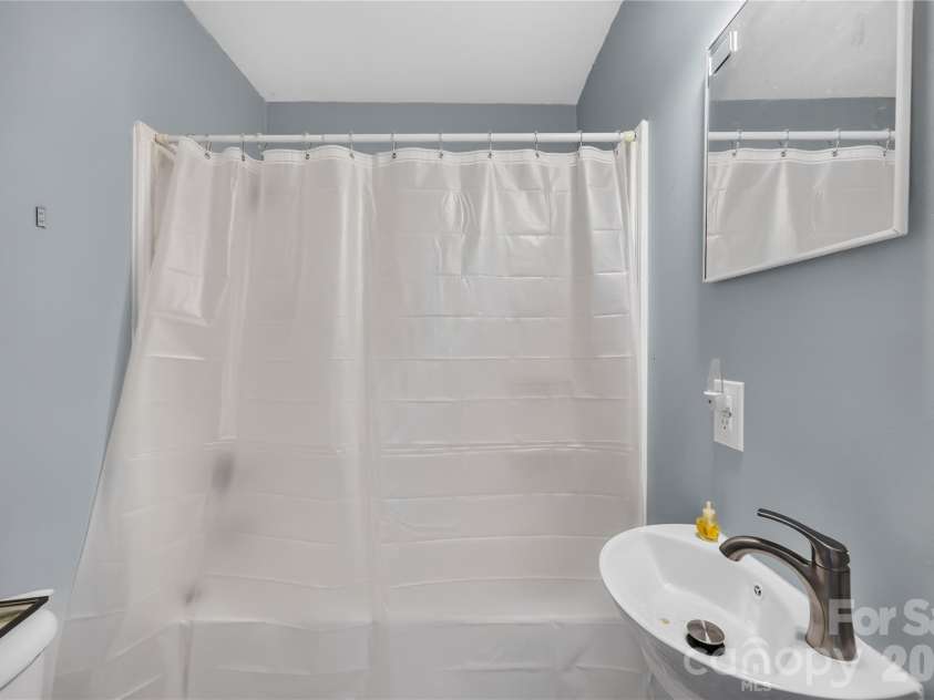 1029 Alexis High Shoals Road, Dallas, NC 28034.  MLS# CAR4407292, YatesRealty ID 39752. 