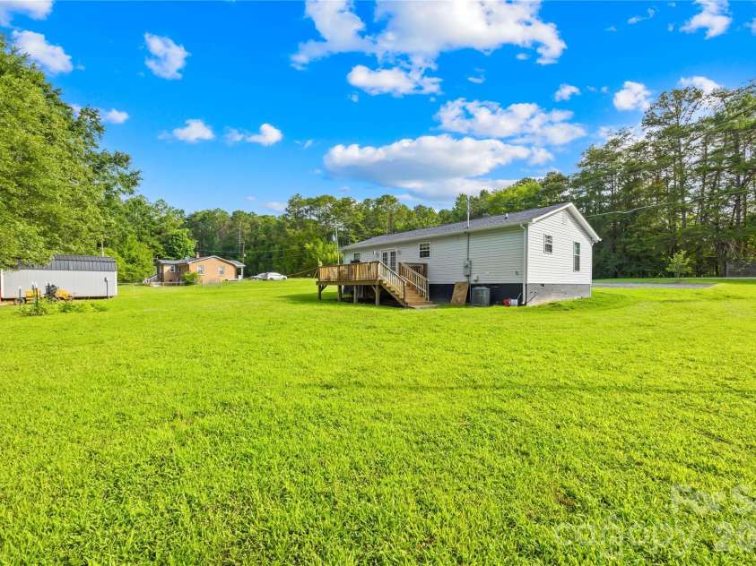 1029 Alexis High Shoals Road, Dallas, NC 28034.  MLS# CAR4407292, YatesRealty ID 39752. 