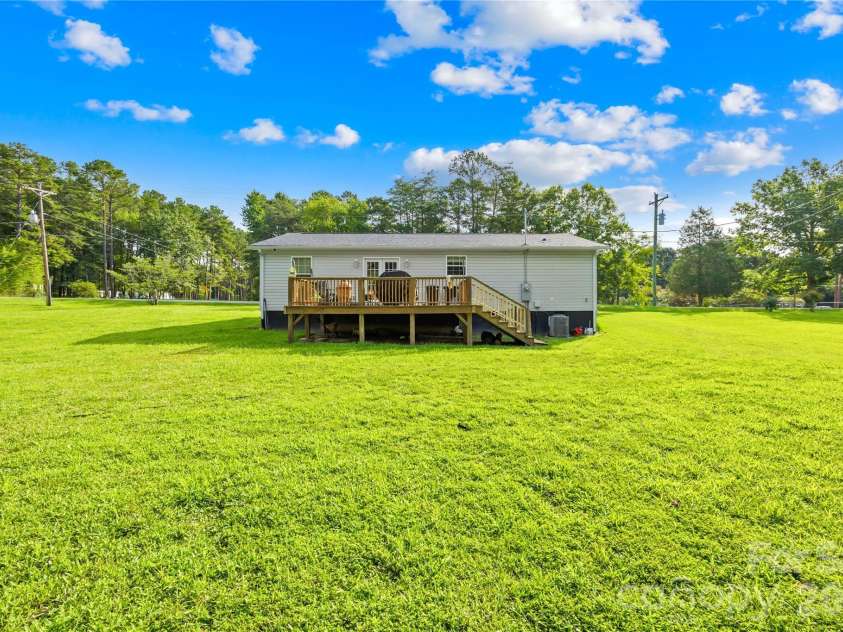 1029 Alexis High Shoals Road, Dallas, NC 28034.  MLS# CAR4407292, YatesRealty ID 39752. 