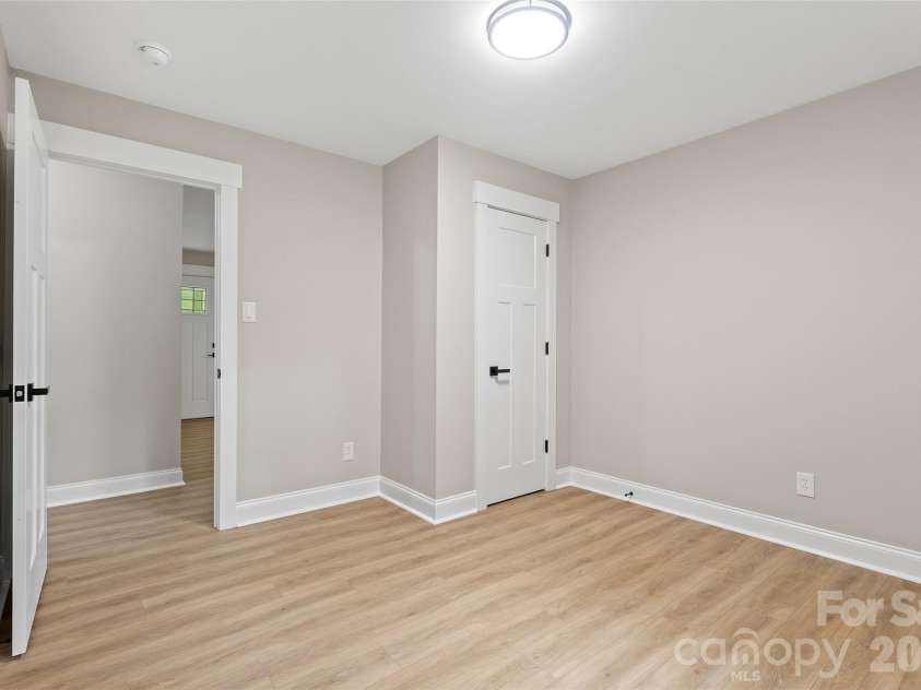 3533 Amity Hill Road, Statesville, NC 28677.  MLS# CAR4407090, YatesRealty ID 39754. 