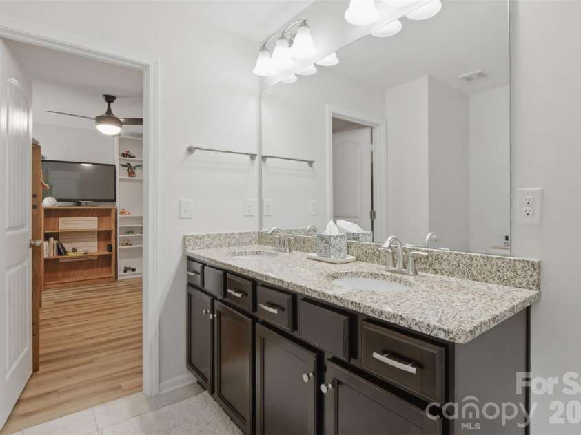 2002 Canopy Drive, Indian Trail, NC 28079.  MLS# CAR4406703, YatesRealty ID 39757. Jack and Jill bathroom