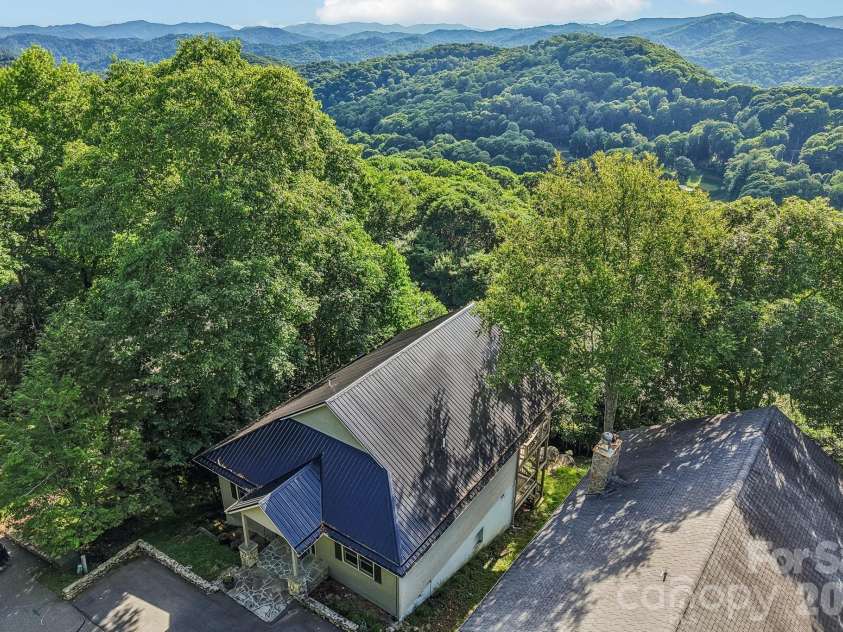 156 Cottage Lane, Mars Hill, NC 28754.  MLS# CAR4406570, YatesRealty ID 39759. 