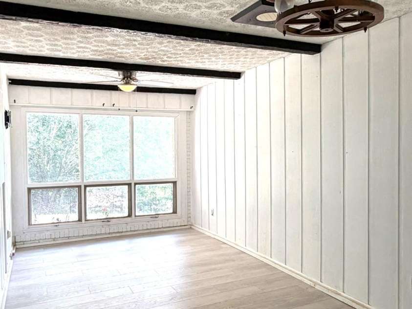 142 Avondale Road, Asheville, NC 28803.  MLS# CAR4406628, YatesRealty ID 39760. 