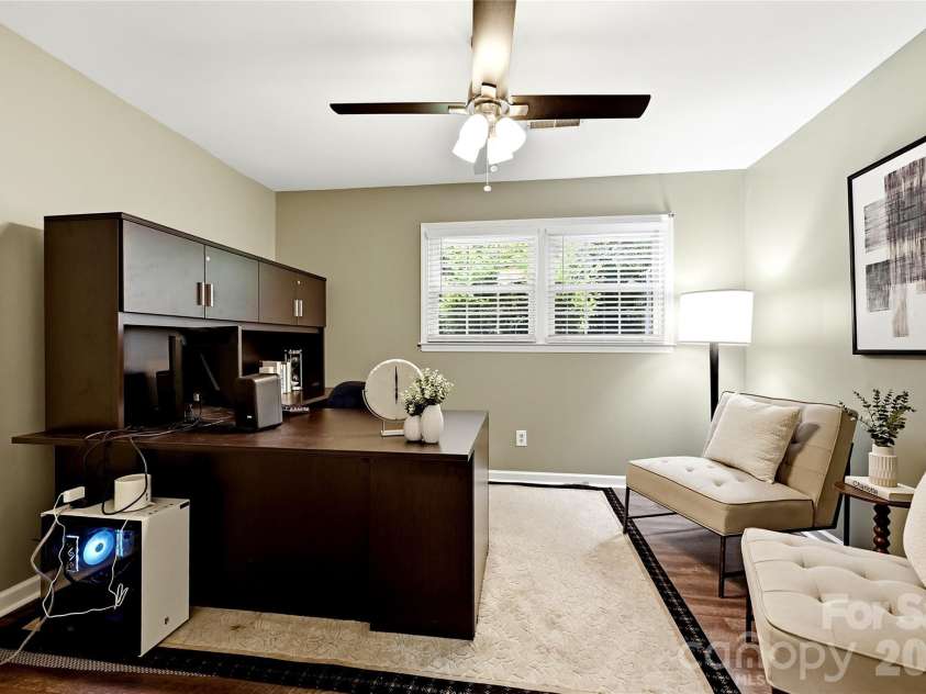 2308 Knickerbocker Drive, Charlotte, NC 28212.  MLS# CAR4406627, YatesRealty ID 39761. 