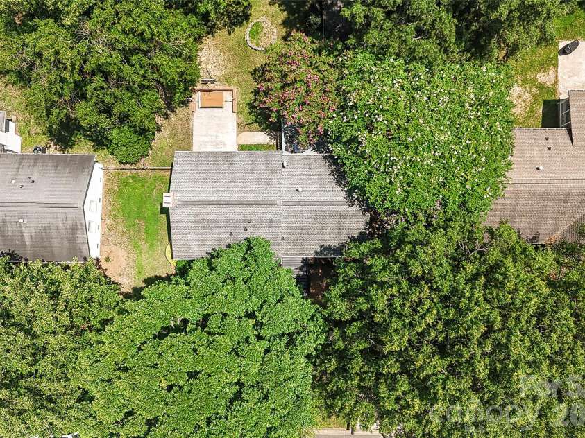 2308 Knickerbocker Drive, Charlotte, NC 28212.  MLS# CAR4406627, YatesRealty ID 39761. 