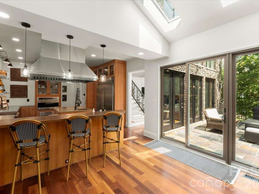 3603 Hennessy Place, Charlotte, NC 28210.  MLS# CAR4406603, YatesRealty ID 39762. 