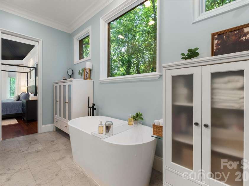 3603 Hennessy Place, Charlotte, NC 28210.  MLS# CAR4406603, YatesRealty ID 39762. 