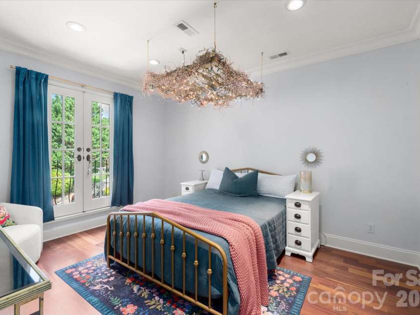 3603 Hennessy Place, Charlotte, NC 28210.  MLS# CAR4406603, YatesRealty ID 39762. 