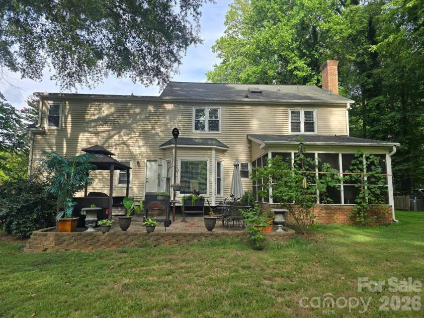 115 Valley Glen Drive, Waxhaw, NC 28173.  MLS# CAR4406430, YatesRealty ID 39764. 