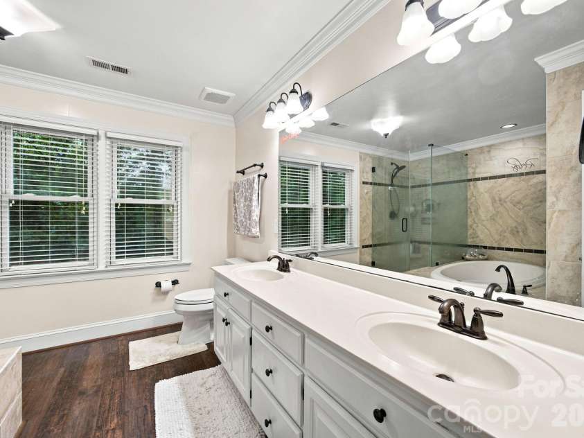 115 Valley Glen Drive, Waxhaw, NC 28173.  MLS# CAR4406430, YatesRealty ID 39764. 