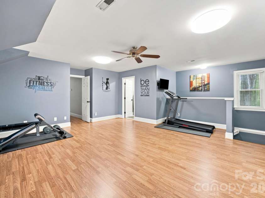 115 Valley Glen Drive, Waxhaw, NC 28173.  MLS# CAR4406430, YatesRealty ID 39764. 