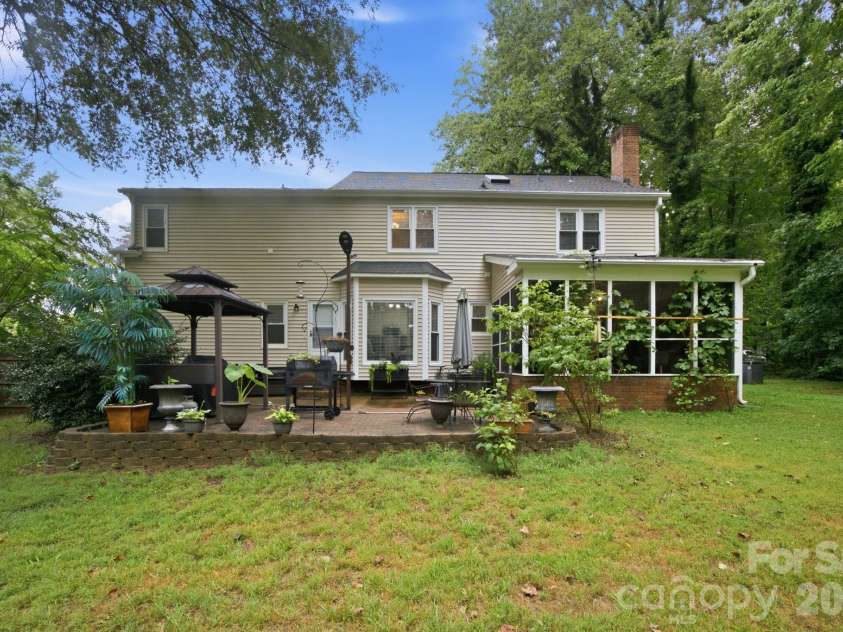 115 Valley Glen Drive, Waxhaw, NC 28173.  MLS# CAR4406430, YatesRealty ID 39764. 