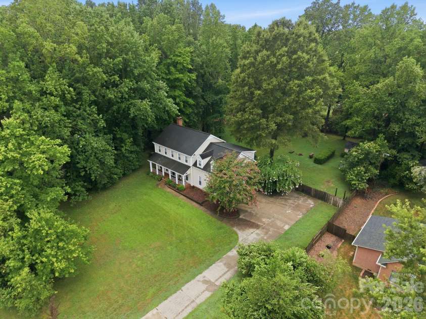 115 Valley Glen Drive, Waxhaw, NC 28173.  MLS# CAR4406430, YatesRealty ID 39764. 